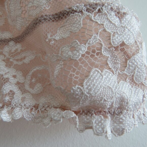 INTIMATELY FREE PEOPLE Galloon Nude Lace Bralette Bra Neutral Boho - Size S - Picture 12 of 14